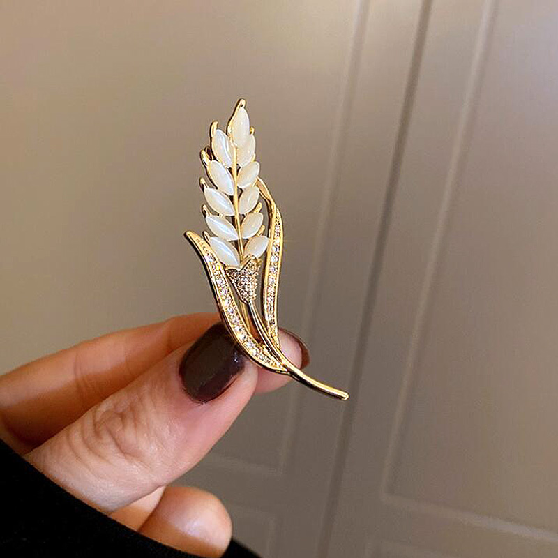 Nowa broszka do uszu kryształowego pszenicy dla kobiet mężczyzn przyjęcia Wedding Flower Flar Corsage Pins Modna Burzacz Klucz biżuteria
