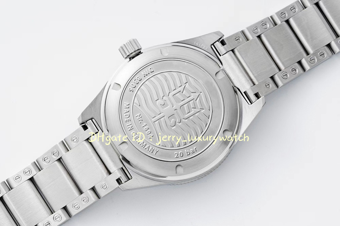 RXW 1-39-11 Spezialist Luxury Men's Watch Cal.39-11 حركة ميكانيكية ، 39.50 مم ، 316 لتر من الصلب ، 40 ساعة محمية للطاقة ، الأخضر