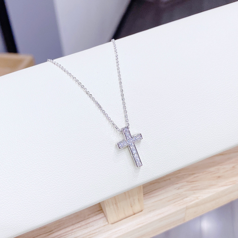 مصمم فاخر Gold Cross Zircon Necklace Cross Strains مجموعة تصميم أصلية للأزياء الكلاسيكية السوار للرجال والسيدات هدية المجوهرات DHL مجانًا