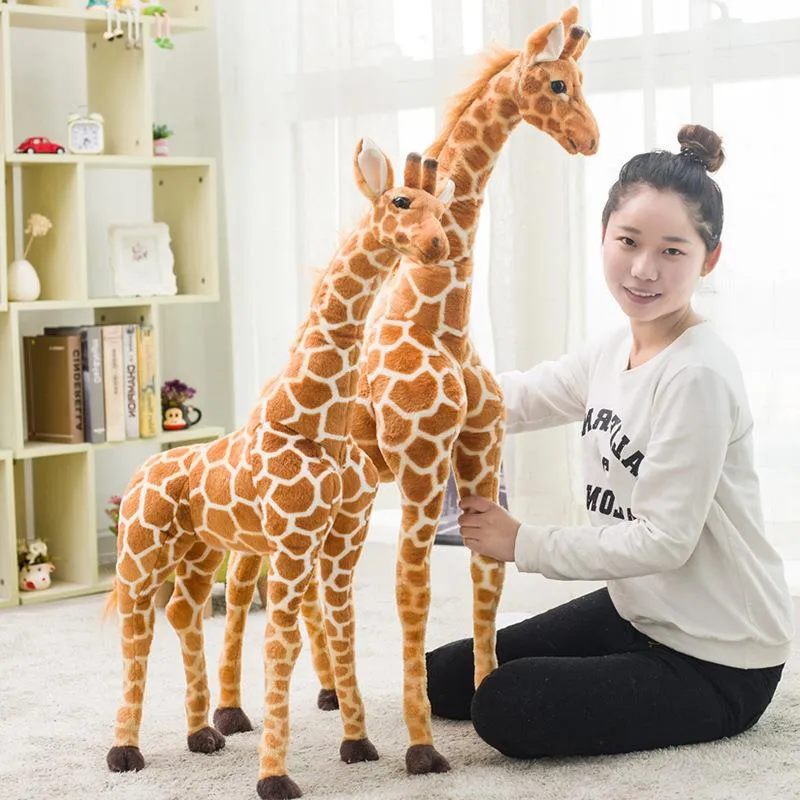 Großhandel Riesige Real Life Giraffe Plüschtiere Nette Stofftierpuppen Weiche Simulation Giraffe Puppe Hochwertige Geburtstagsgeschenk Kinder Spielzeug 60 cm / 80 cm / 100 cm