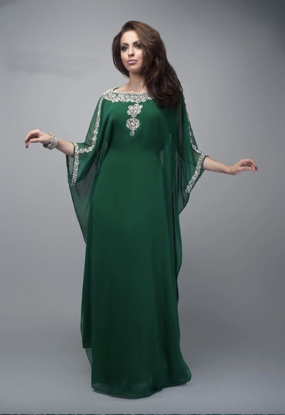 Saudi Arabia Elegant Long Sleeves Mother of the Bride Groom Dresses Lace Evening Dress Plus Size Prom Dress