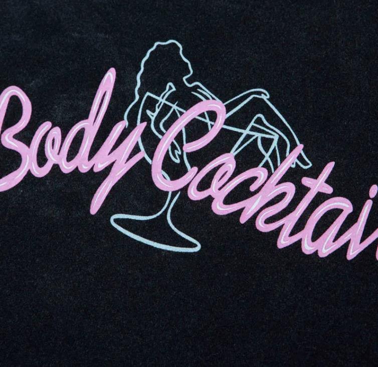 ボディカクテルプリントティーファッションTシャツ半袖男性女性サマーカジュアルヒップホップティー