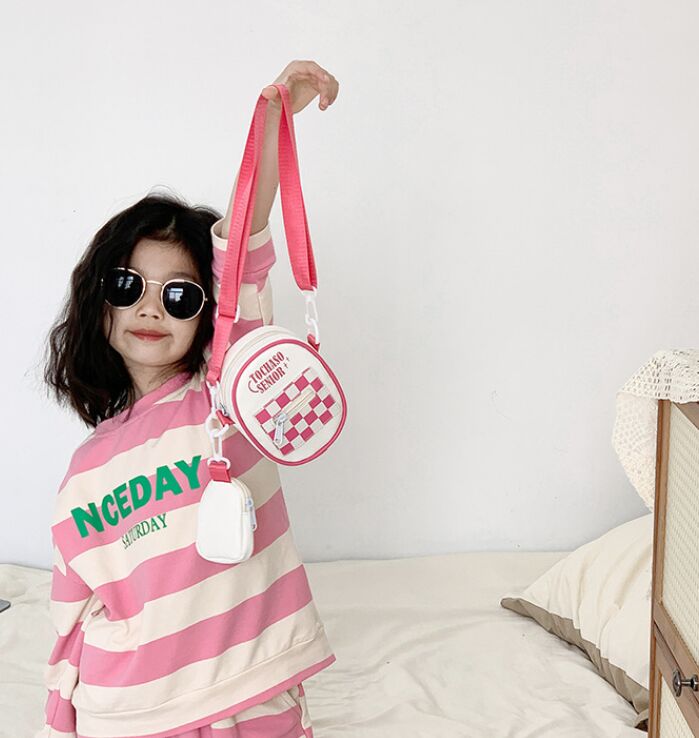 Borsa bambini in nylon femminile 2023 nuova versione coreana della moda tutto borsa a tracolla giapponese dolce piccola principessa plaid borse