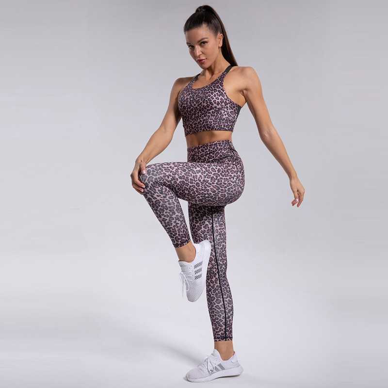 Yoga Outfit Leopard Yoga Suit pour Fitness Femmes Sportwear 2022 Vêtements d'entraînement pour femmes Gym Vêtements Sport Outfit Femme Deux Pièces Ensemble 2023 P230505