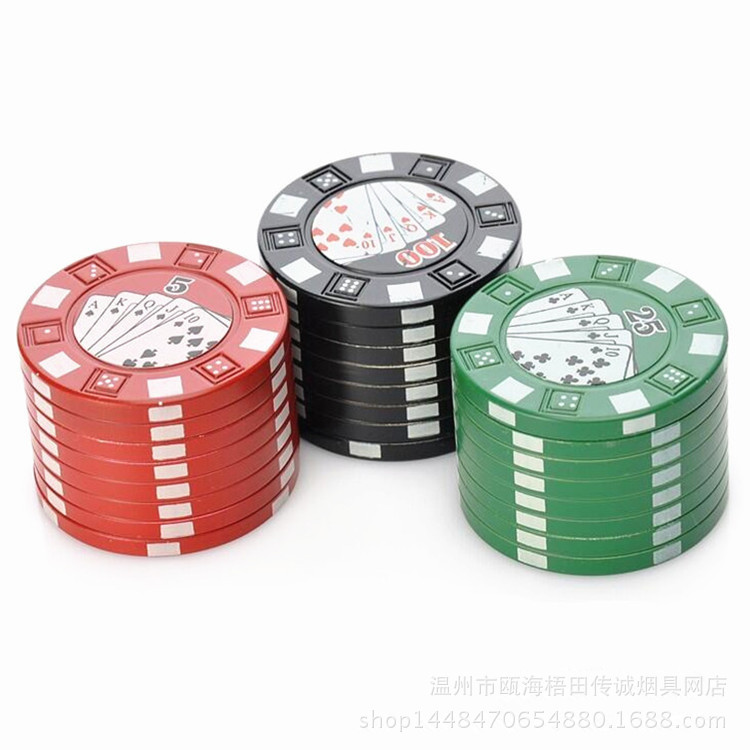 Smoking Pipes Triple layer zinc alloy poker chip cigarette grinder with a diameter of 42MM