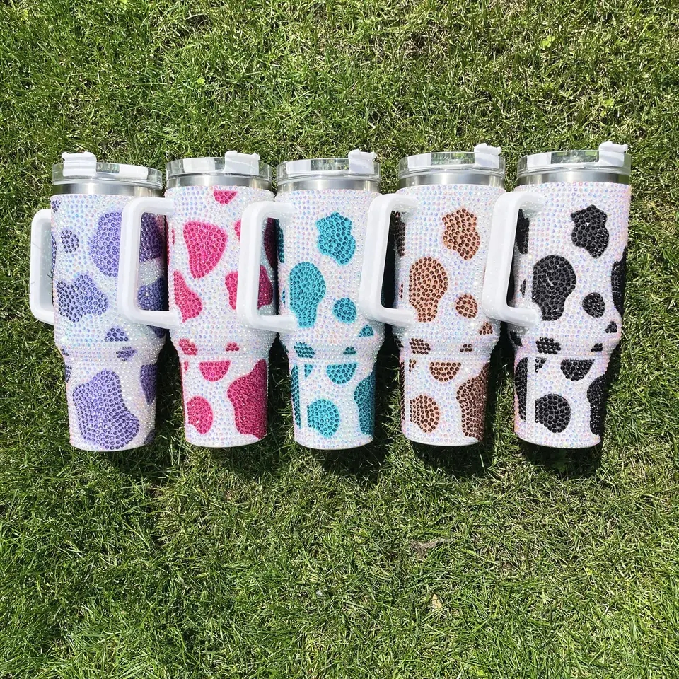 40oz mokken koude strass koe print tumbler volledige wrap chocolade melk koeprint koffie mok glitter tumbler met deksel en rietjes n256e