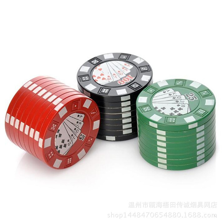 Smoking Pipes Triple layer zinc alloy poker chip cigarette grinder with a diameter of 42MM