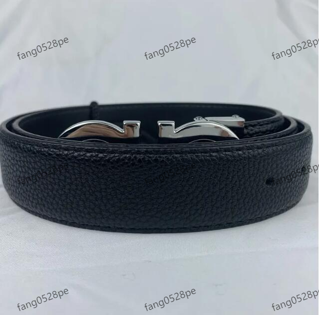 2023 Smooth Leather Belt Luxury Belts Designer för män Big Buckle Male Chastity Top Fashion Mens Whole265i