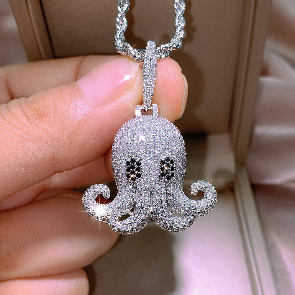 Hyperbole Iced Out Octopus Pendant Necklace HipHop Jewelry For Women men Micro pave Zircon Rock Pendant Gift