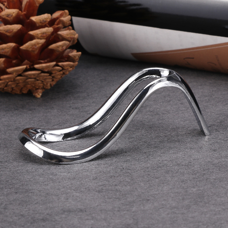 Smoking Pipes New stainless steel pipe holder, cigarette accessories, alloy metal