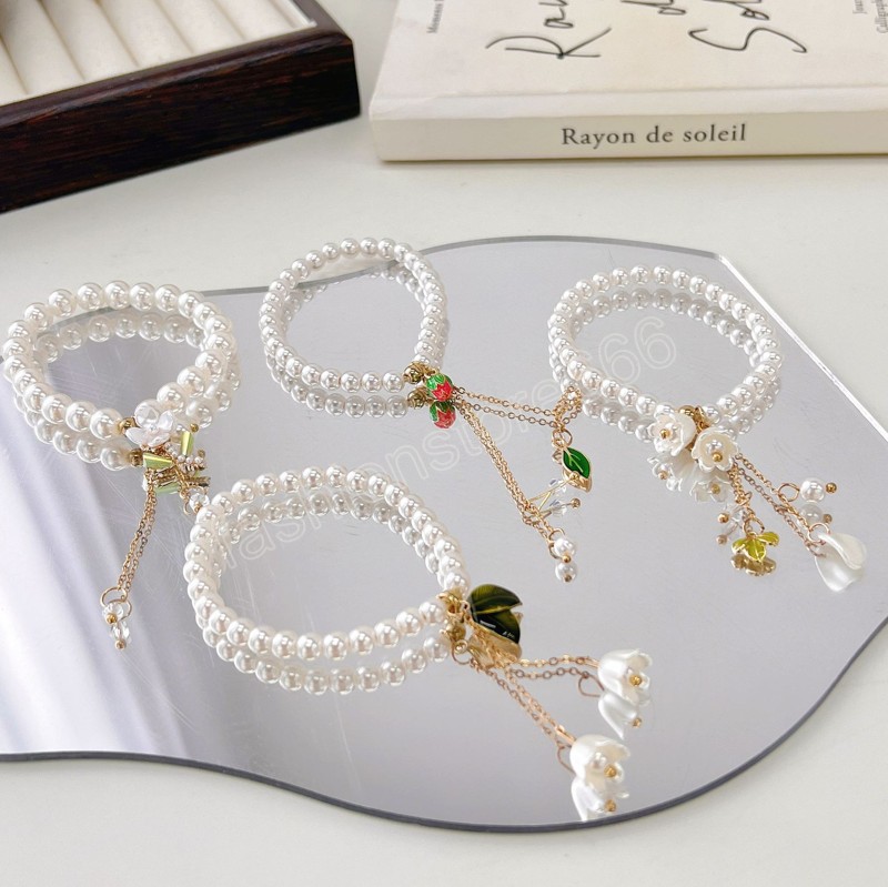 Leaf Flower Pearl Bracelet Elastic Chain Bangle for Women Girl Elegant Simple Jewelry Gifts Party Wedding Daily Life Accessorie