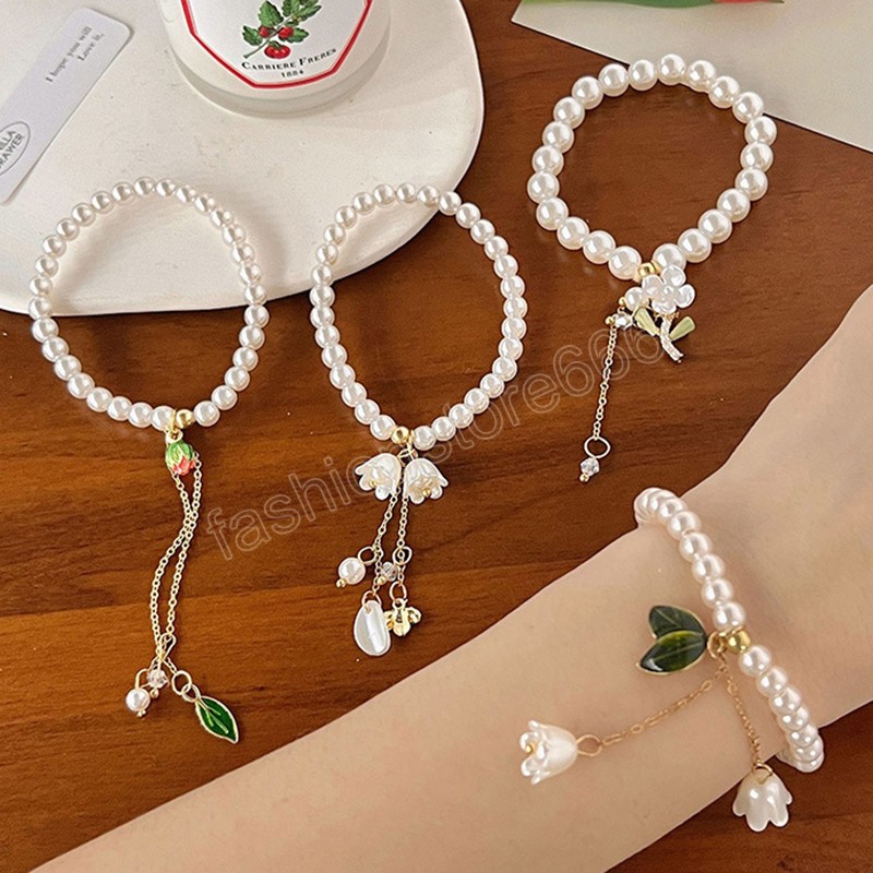 Leaf Flower Pearl Bracelet Elastic Chain Bangle for Women Girl Elegant Simple Jewelry Gifts Party Wedding Daily Life Accessorie