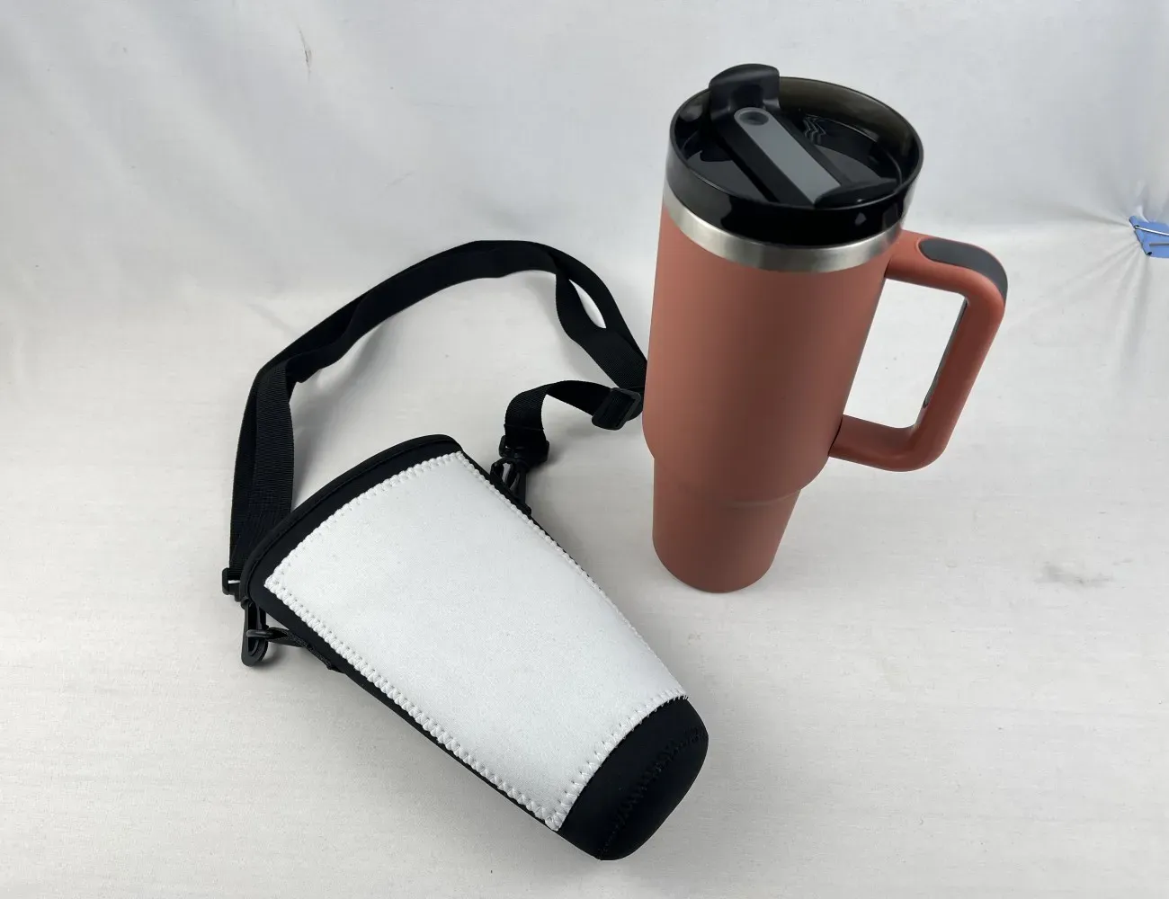 Sublimation Reusable Iced Coffee Cup Sleeve Neoprene Insulated Sleeves Cups Cover Holder Idea for 40oz With Handle FY5645 0329