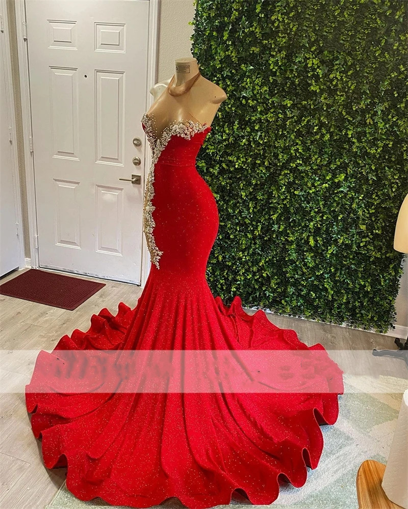 Sexy Red Mermaid Long Prom Dresses 2023 Halter Crystal Illusion Homecoming Gowns Birthday Party Evening Gowns Robe De Bal