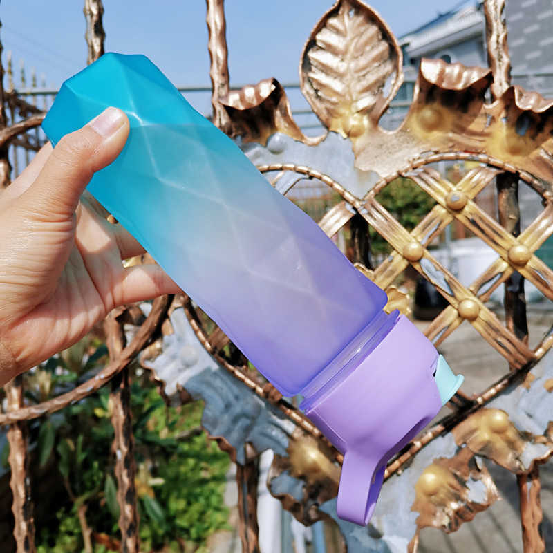 600ml Space Cup Octagonal Cup with Straw Gradient Water Cup Protable Outdoor Leakproof Sports Water Bottle Kettle Drinking Cup