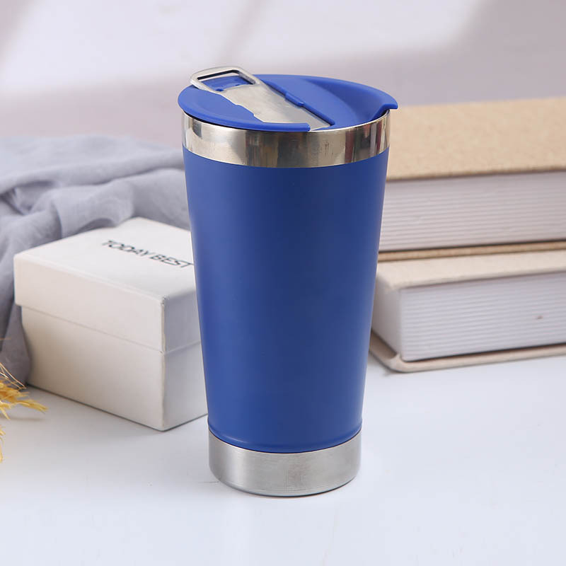 Tasse à bière brésilienne de 20 oz Tasse thermos sous vide en acier inoxydable 304 avec ouvre-bouteille Type de cône Coupe Ice Bully Cup L01