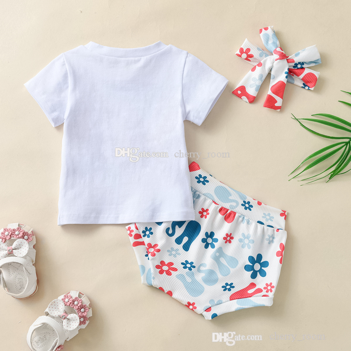 Babymeisjes Casual outfits Zomerzuigers Letter Korte mouw T-shirt Bloem geprinte shorts Kledingpak Haaraccessoires Toddler Casual 3 stks Deset S2203