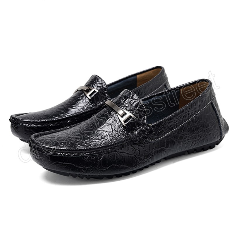 Män casual loafer skor krokodil korn stil mode äkta läder helt ny designer driver mockasins mjuka skor män