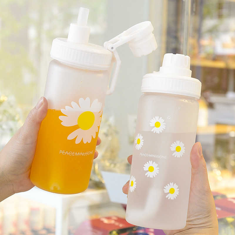 Vattenflaska med halm Little Daisy Sport Plast Portable Water Bottle For Drick Coffee Tea Mugg Outdoor Cups Drink Bottle