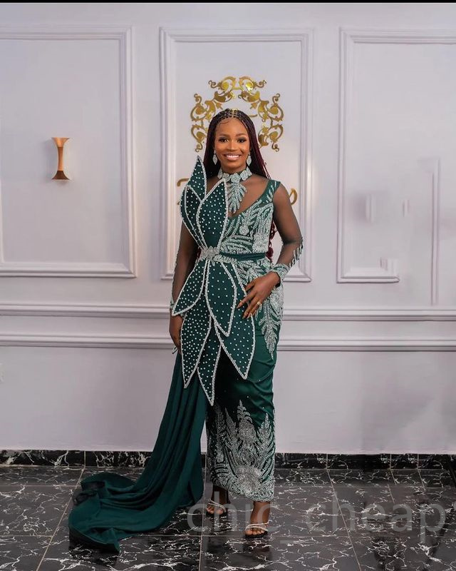 2023 Mai Aso Ebi Dentelle Perlée Robe De Bal Vert Foncé Gaine Sexy Soirée Formelle Deuxième Réception Anniversaire Robes De Fiançailles Robe Robe De Soirée ZJ256