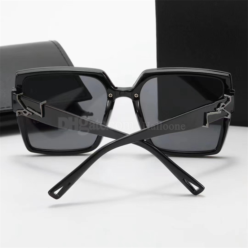 Hete luxe designer zonnebril voor man vrouw vierkante metalen brilmontuur spiegelontwerp koele zomer strandzonnebril voor dames herenmode met doos
