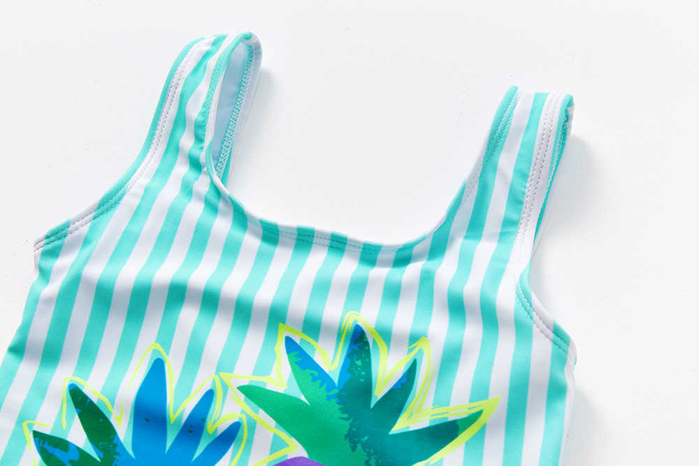 Maillots de bain pour enfants 1-8 ans bébé ananas imprimé fille un maillot de bain de plage pour enfants bikini P230602