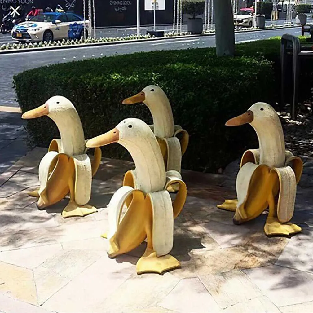 New Banana Duck Creative Garden Decor Sculptures Yard Vintage Gardening Decor Art Whimsical Peeled Banana Duck Home Statues Crafts