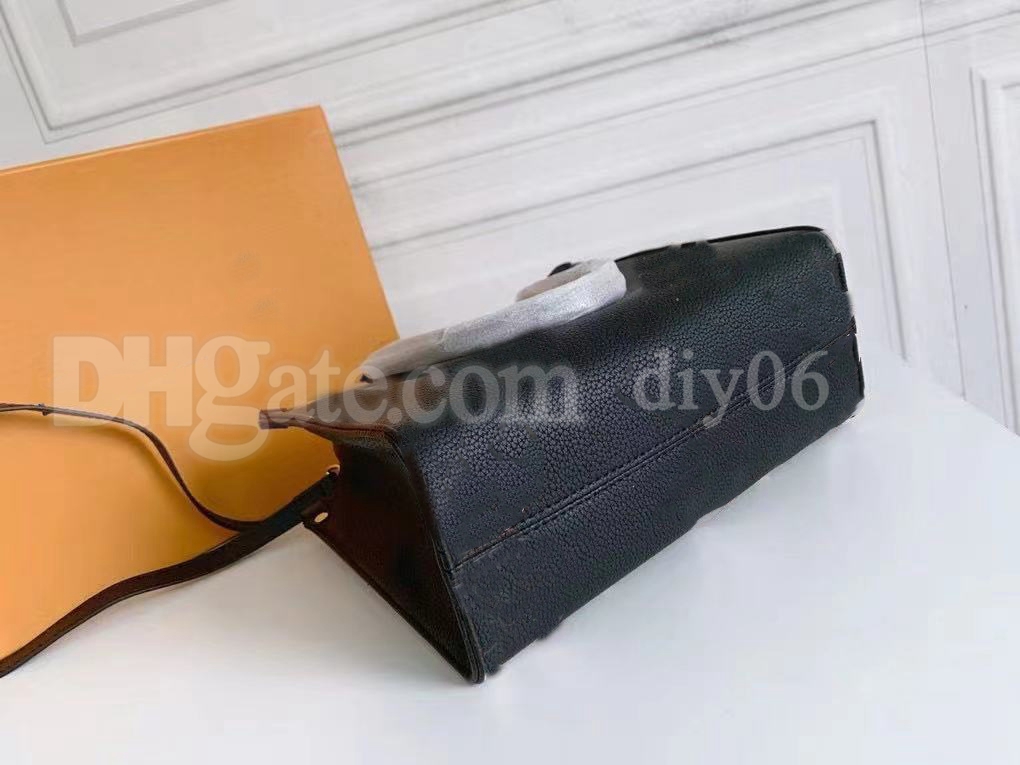 Bolsa de bolsa clássica de alta qualidade Bolsa de couro bolsas de couro populares crossbody butclear embreagem bolsas de mensagens de relevo de ombro