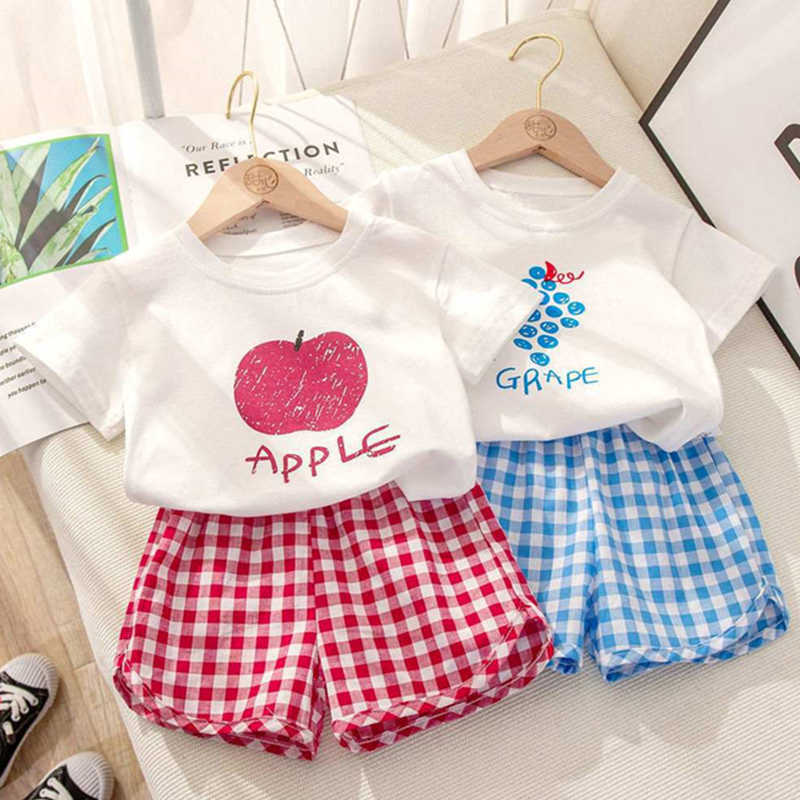 Roupas conjuntos de camisetas fofas de criança+shorts meninas garotas de verão roupas novas casuais duas peças teram infantil na moda simples tees macios finos y23