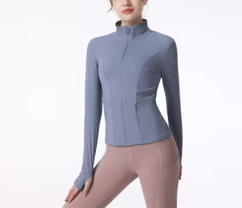 Activewear Women Yoga Suit Llightweight القابلية للتنفس بدلة اللياقة البدنية النسائية القمصان الأزياء الترفيهية معطف متعدد الاستخدامات في الهواء الطلق.