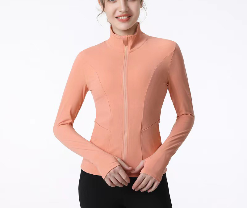 Activewear Women Yoga Suit Llightweight القابلية للتنفس بدلة اللياقة البدنية النسائية القمصان الأزياء الترفيهية معطف متعدد الاستخدامات في الهواء الطلق.