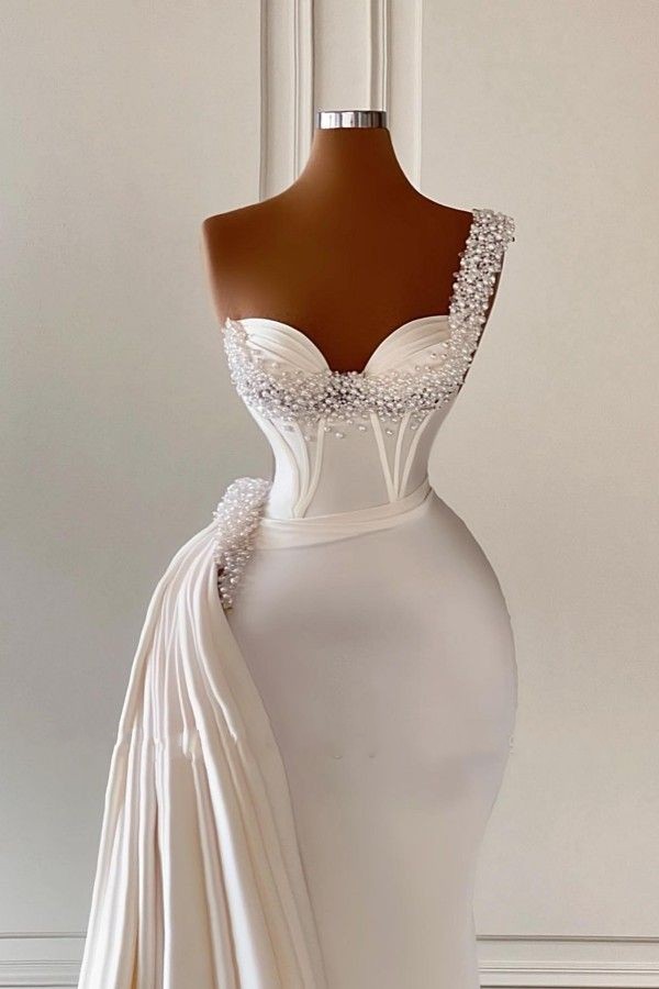 Élégant Plus La Taille Sirène Robes De Soirée Pour Les Femmes Noires Une Épaule Perles Plis Drapé Satin Formelle Occasion Spéciale Pageant Fête D'anniversaire Robes De Bal