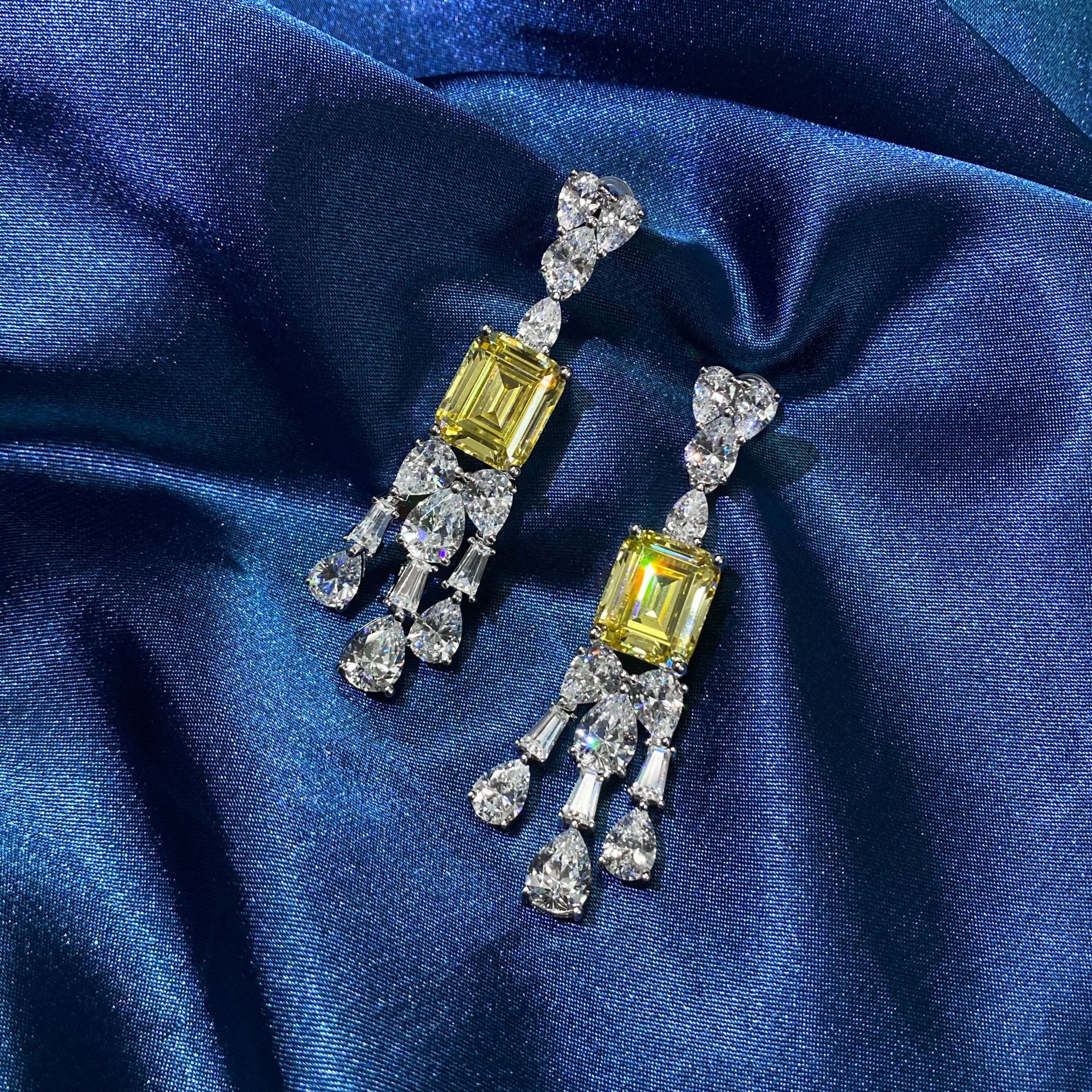 Оригинальная 925 серебряная серебряная серебряная серьга 5ct 5ct Topaz Diamond Diwelry Party Серьги для женского свадебного обещания Bijou