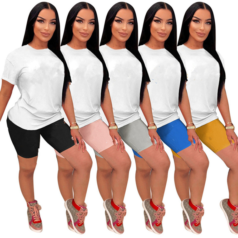 Designer Jogger suits Survêtements d'été Femmes Ensembles de deux pièces T-shirt à manches courtes et shorts Tenues décontractées Imprimer Sportswear Vrac Vêtements en gros 9564