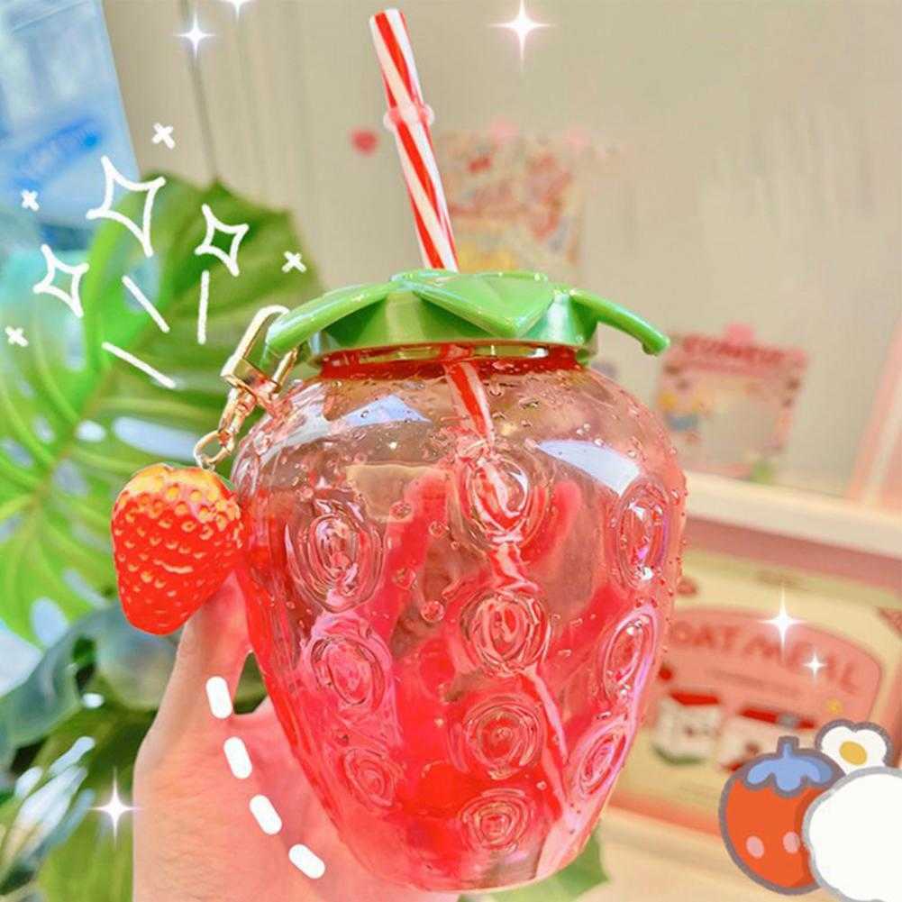 500ml Kawaii Strawberry Water Bottle Cute Strawberry Straw Water Bottle PP Milk Coffee Straw Cup Juice Drinkware Christmas Gift