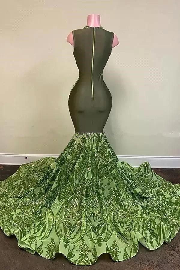 高級グリーン プラスサイズ マーメイド イブニング ドレス O ネック イリュージョン レース アップリケ ディープ V ネック フォーマルウェア セレブ 誕生日 二次披露宴 特別な日のプロムドレス