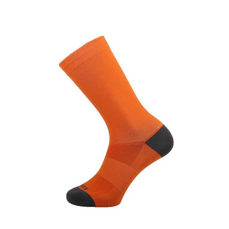 Sports Socks New Men Sports Socks Riding Cycling Basketball Running Sports Sock Summer Hiking Tennis Ski Man Women Bike Bicycle Slip P230511