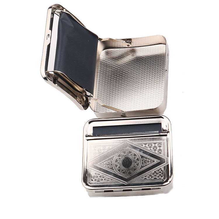 Smoking Pipes 70MM Silver White Metal Cigarette Box Exquisite Portable