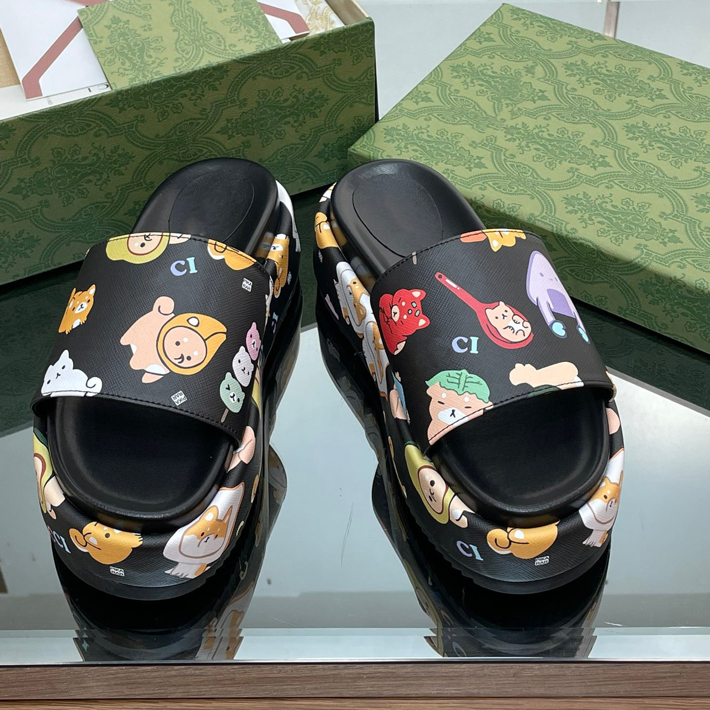 Sandalo con scivolo in gomma con stampa animale da donna Sandali con plateau con pantofola di design Stampa di lusso Infradito da donna Design scarpe da spiaggia