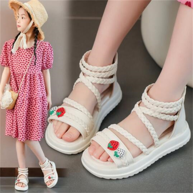 Nya modebarnsflickor Sandaler Sommar Open-Toe Princess Shoes Kids Leather Weaving Gladiator Sandal