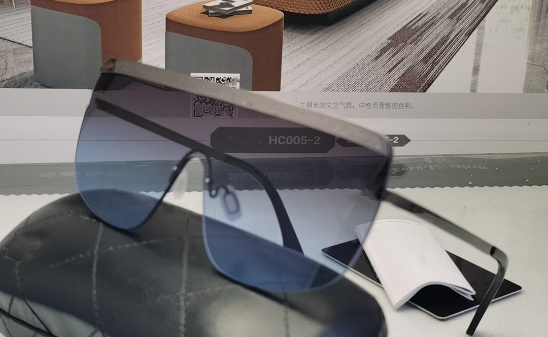 2023 Luxus Designer Marke Sonnenbrille Übergroße Quadrat Sonnenbrille Top Qualität Brillen Frauen Männer Brille Damen Sonnenbrille UV400 Lens296I