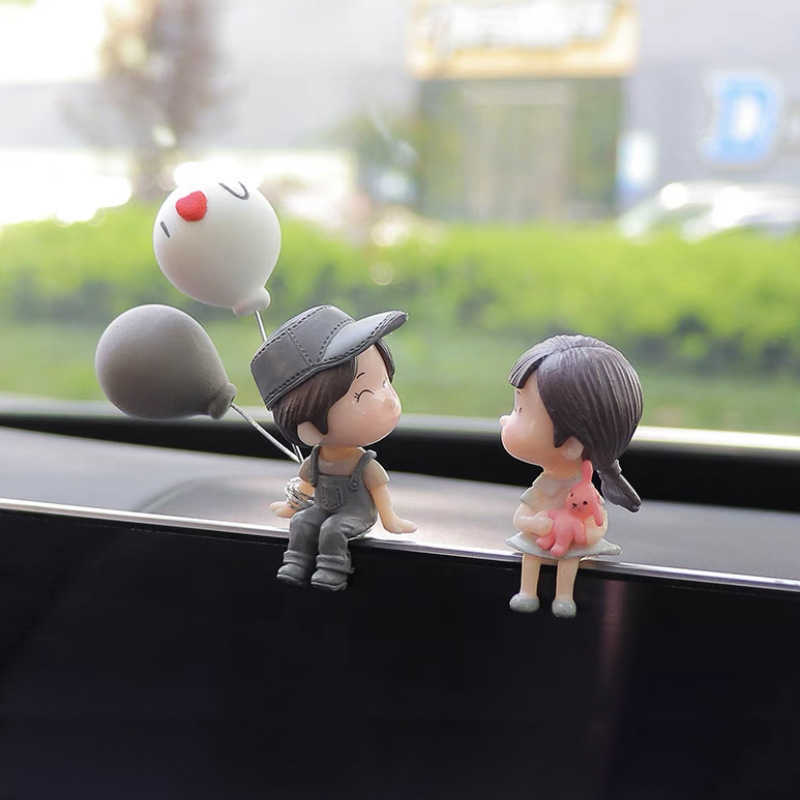 New Cute Car Decoration Lovely Cartoon Couple Action Figure Figurines Balloon Ornament Auto Interior Dashboard Accessories Girl Gift