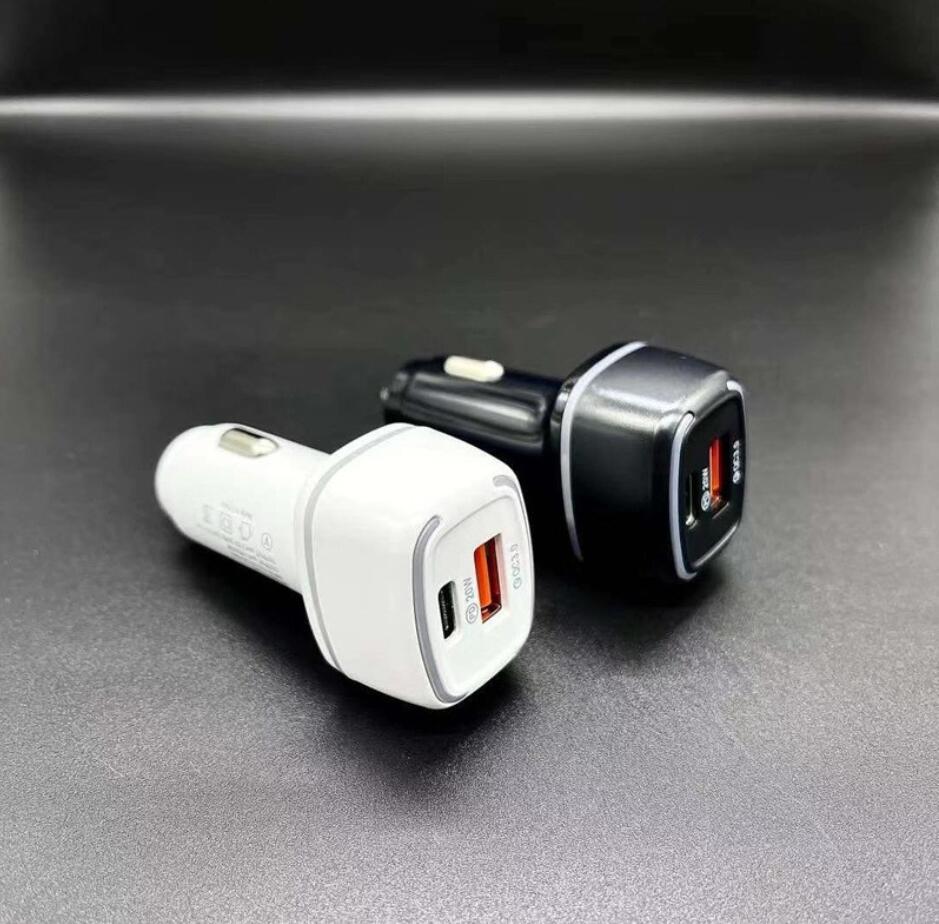 Mini USB Charger Quick Charge 3.0 Dual Ports Charging Car LED Display PD Car Charger 12W 15W Super Fast Car Charger Adapter