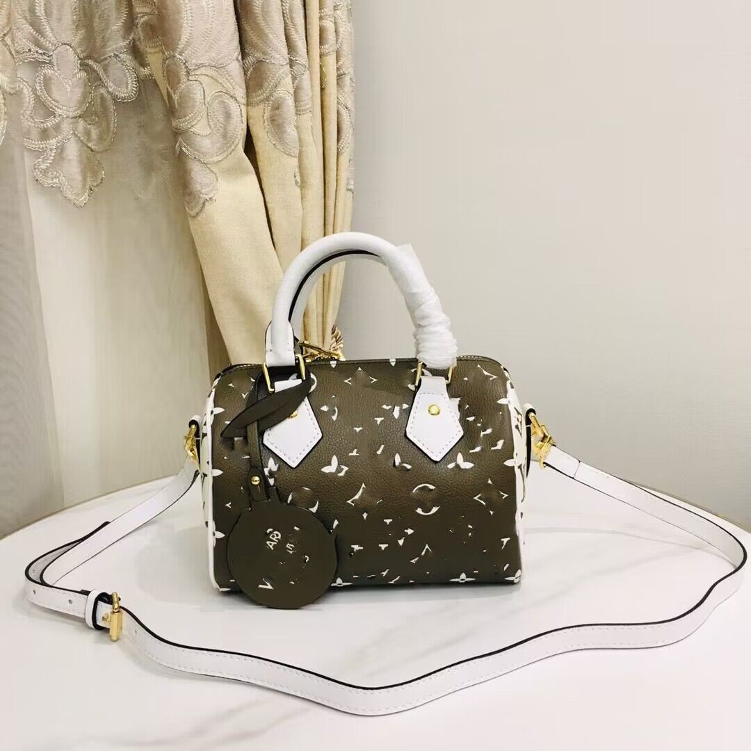 Sac à épaule de haute qualité 20 Speedy Cow Hide Purse Boston Totes Designer Oreiller Hands Sacs Femme Sacs de messager Crossbody Messen