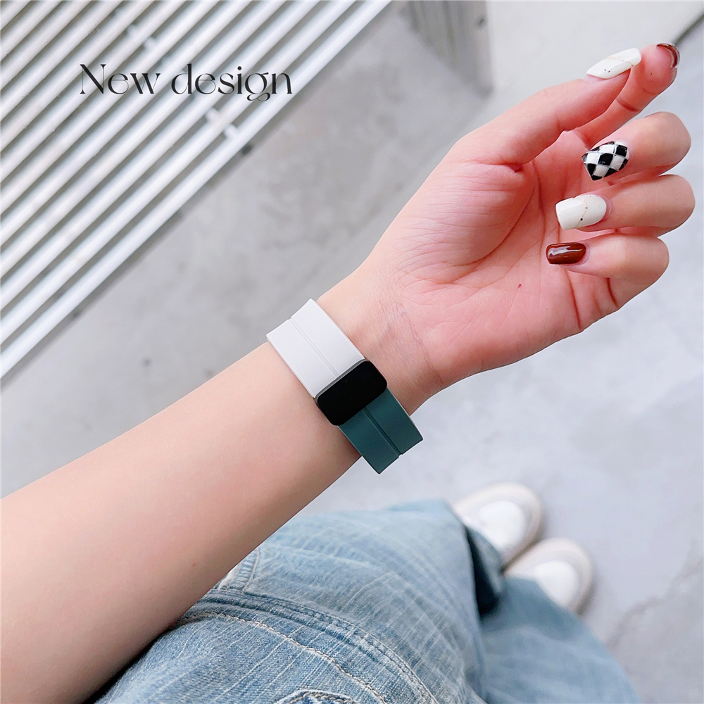 Bracelet à fermoir pliant à la mode pour Apple Watch Series 8/7/6/ 41 Bracelet en silicone de 45 mm pour iWatch Ultra5 4 3 2 40 44 49 mm Accessoires de bracelet de montre