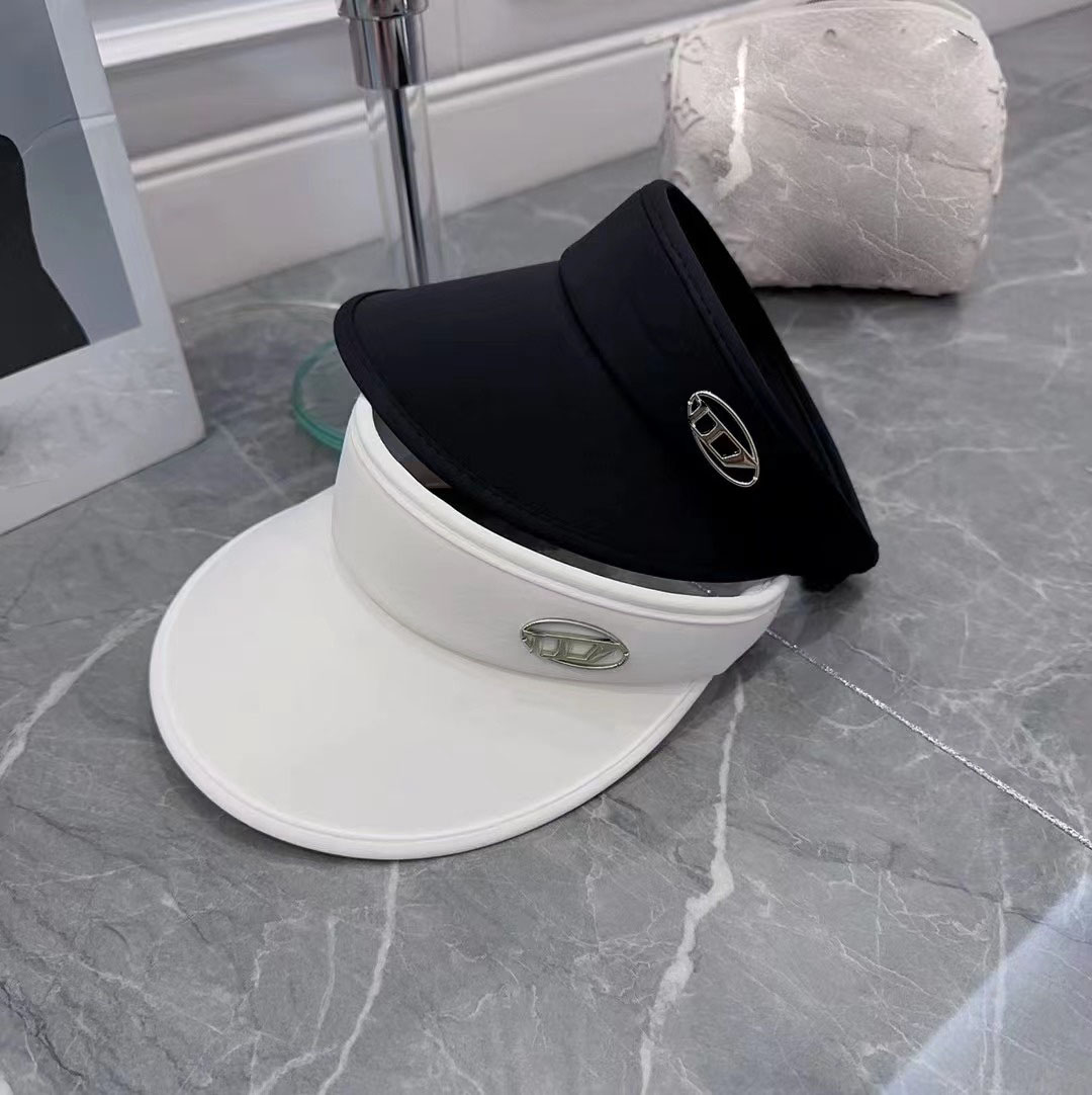 Letnie wakacje designerskie czapkę piłką para filtra przeciwsłoneczna oddychająca metalowa litera drukowania Casquette