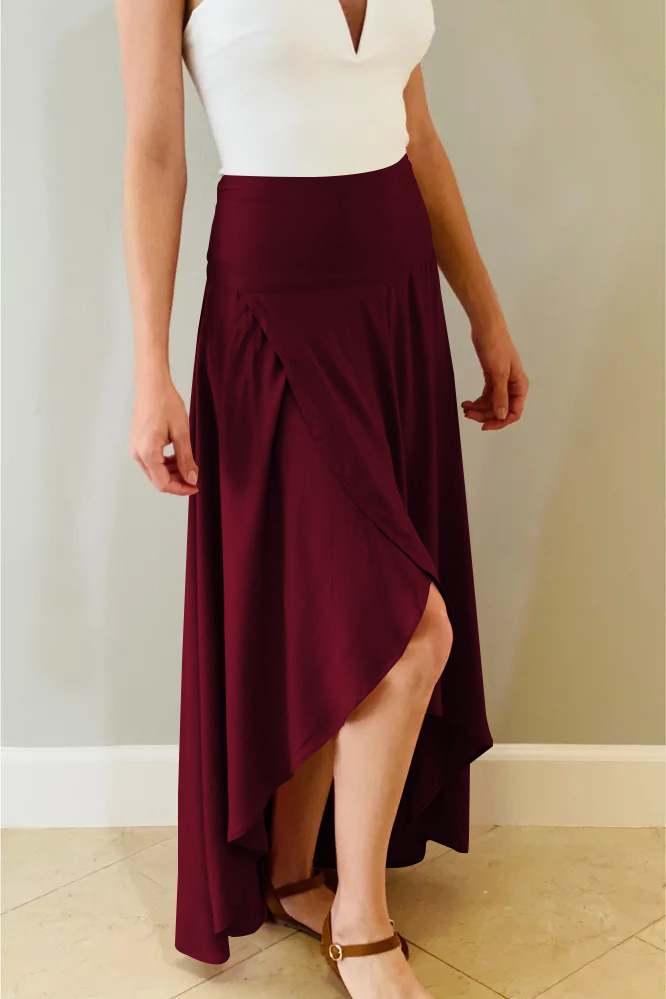 2023年の女性用不規則なハーフスカート気質エレガントなドレープスカートファッション夏の服