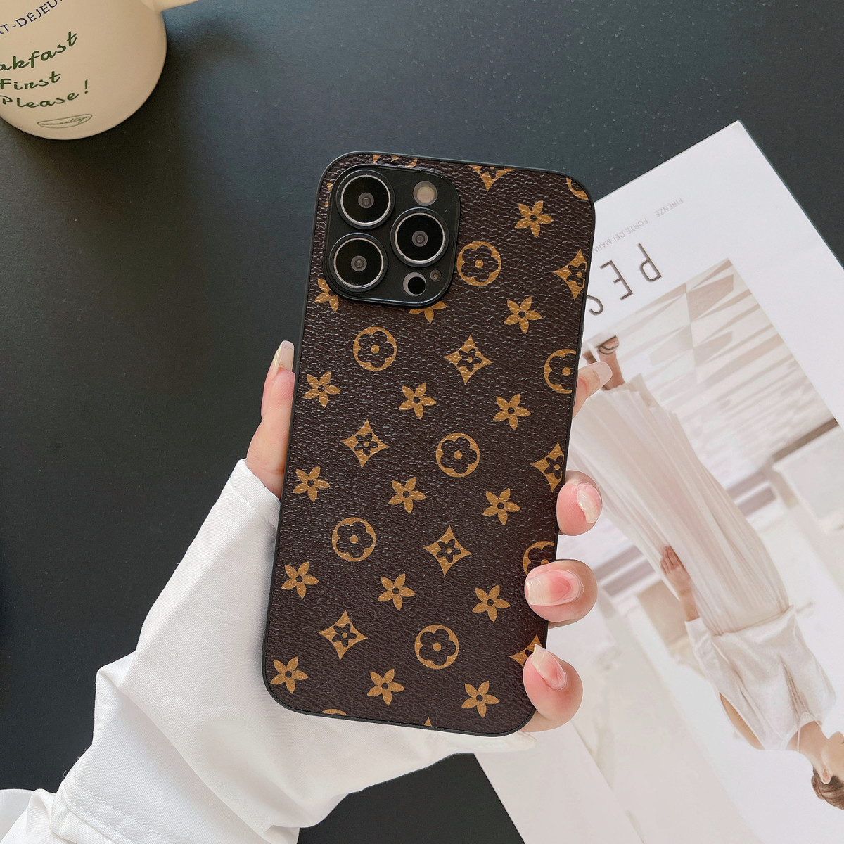 Çiçekler Luxurys Designer iPhone Case Classic Mektup Moda Marka Şok geçirmez Telefonlar Kılıflar İPhone 12 13 14 15 Pro Max 7 8 Plus için