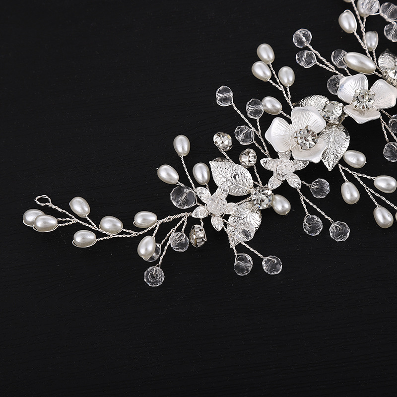 Copricapo color argento Copricapo di fiori da sposa Accessori capelli da sposa Copricapo di cristallo femminile fatto a mano da sposa