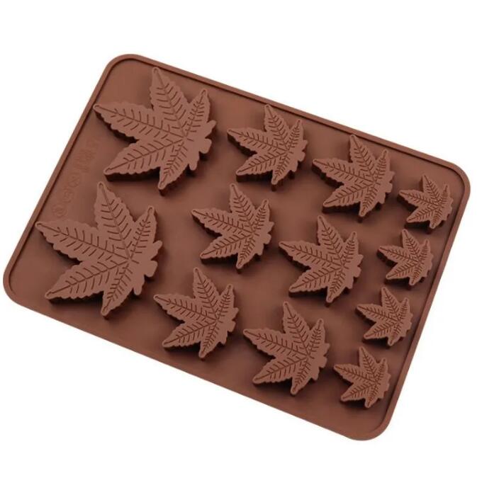 Baking Moulds DIY Molds Size Maple Leaf Biscuit Jelly Mold Silicone Chocolate Mold